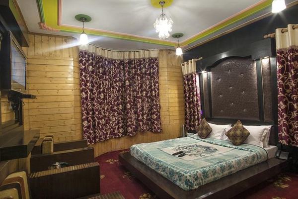 Hotel Sindh Resort